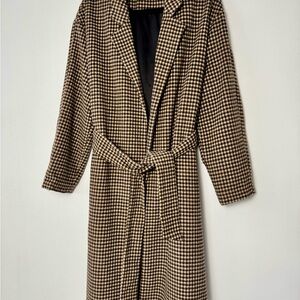 ASTR The Label Houndstooth Belted Long Coat – Size S